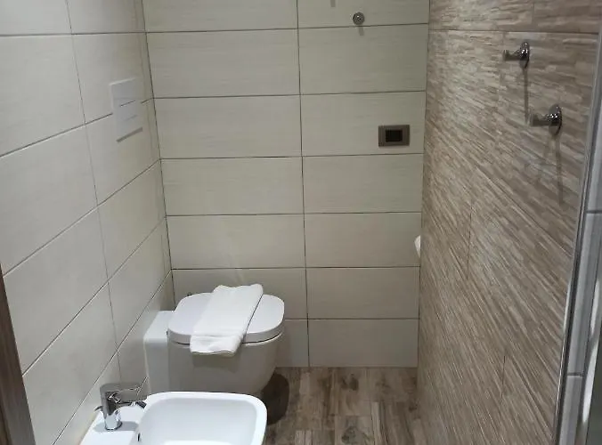 Le Mirage 4* كييتي