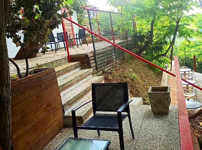 Le Mirage 4* كييتي